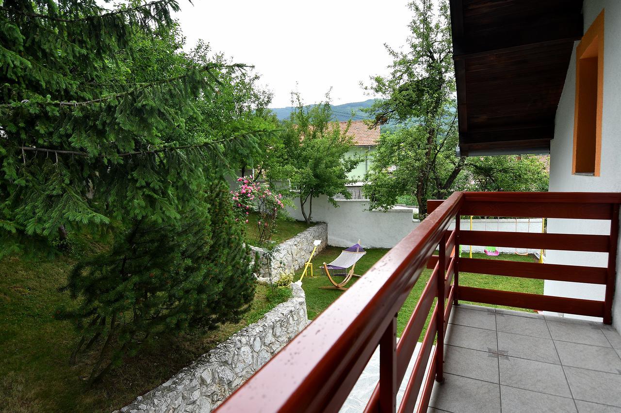 Keep Calm Villa Сараево Екстериор снимка